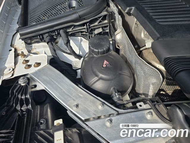 Mercedes-Benz E-Class 2023 — Фото 12/17
