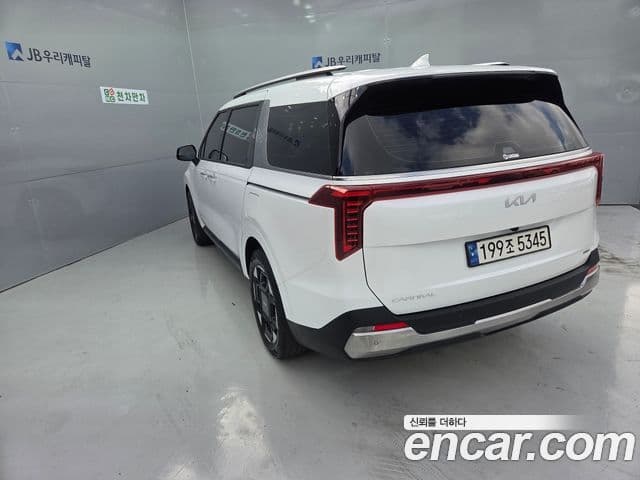 Kia Carnival 2024 — Şəkil 4/20