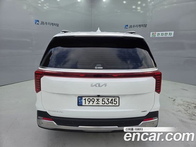 Kia Carnival 2024 — Şəkil 5/20