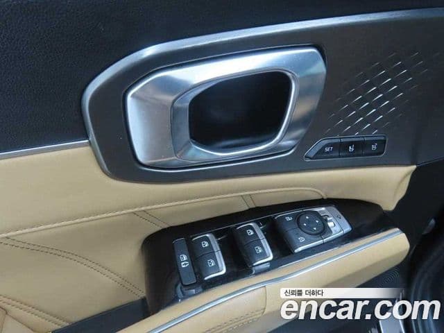 Kia Sorento 2020 — ფოტო 7/20