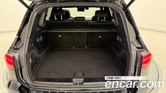 Mercedes-Benz EQB 2025 — ფოტო 8/20
