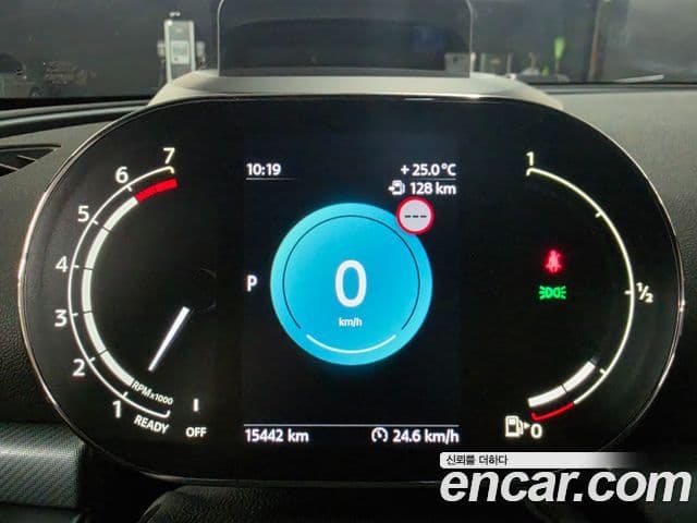 Mini Cooper S Clubman 2024 — ფოტო 6/19