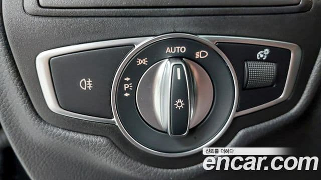 Mercedes-Benz GLC-Class 2022 — Şəkil 19/20