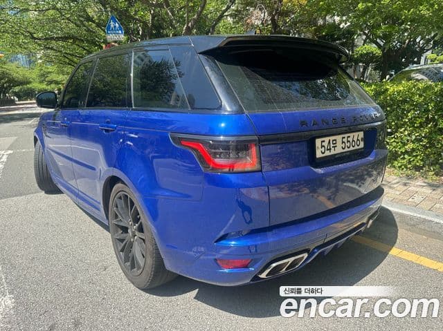 Land Rover Range Rover Sport 2018 — Şəkil 8/10