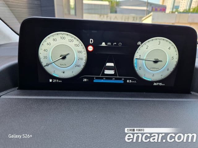 Hyundai Staria 2023 — ფოტო 2/20