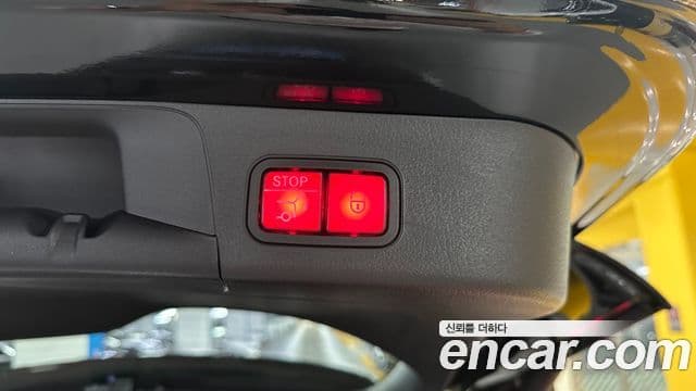 Mercedes-Benz EQB 2025 — ფოტო 20/20