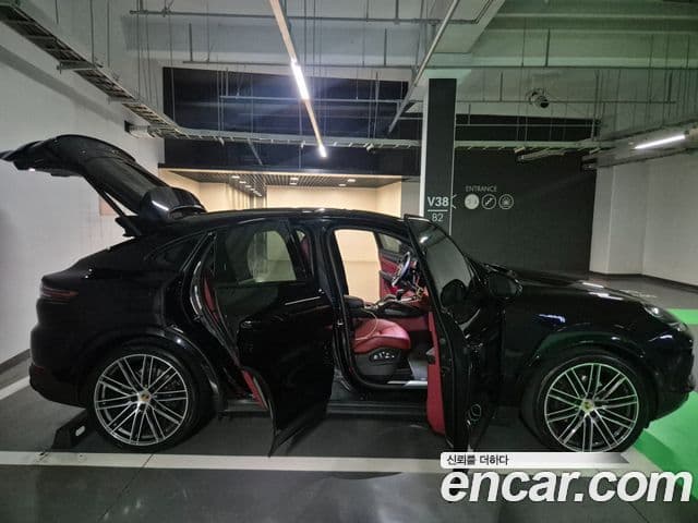 Porsche Cayenne 2020 — Şəkil 10/20