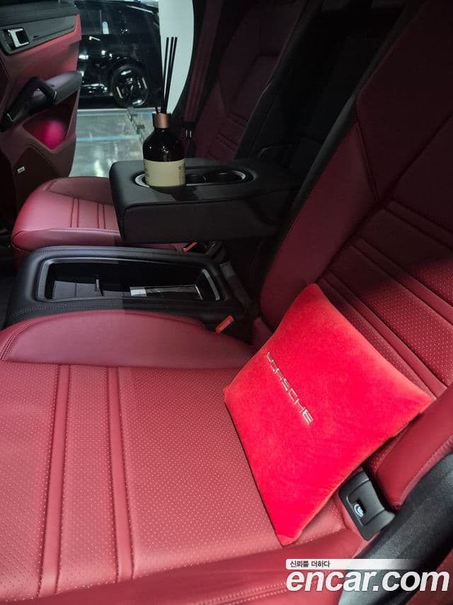 Porsche Cayenne 2020 — Şəkil 13/20