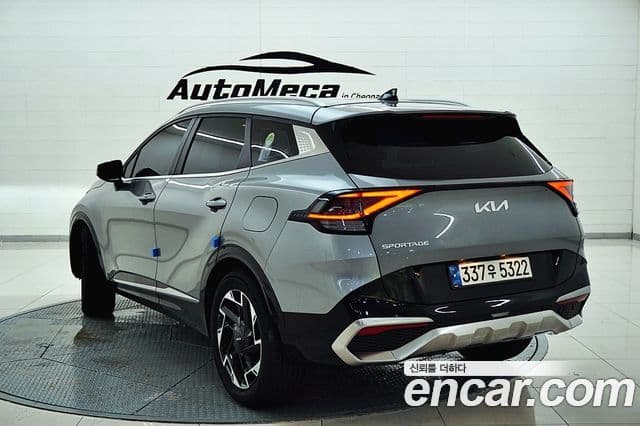 Kia Sportage 2022 — Фото 2/20