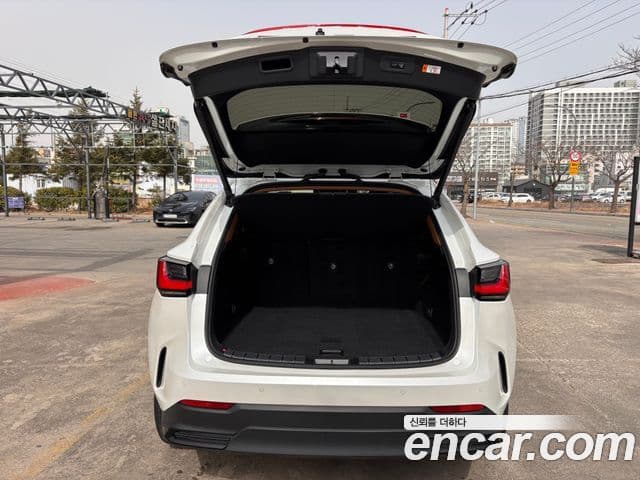 Lexus NX350h 2024 — ფოტო 16/19