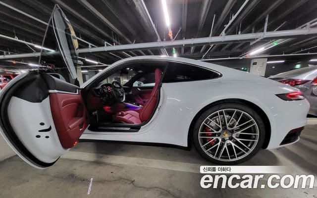 Porsche 911 2021 — ფოტო 10/15