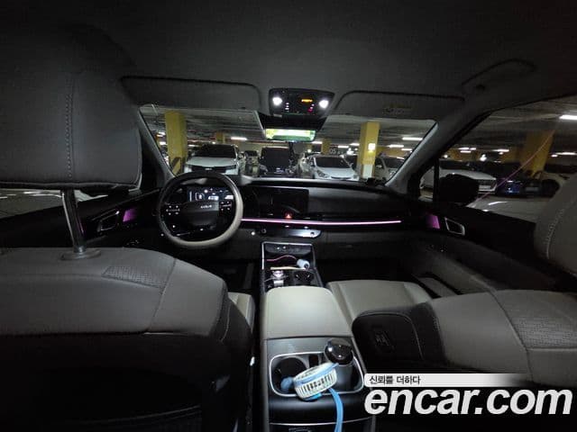 Kia Carnival 2025 — Şəkil 6/15