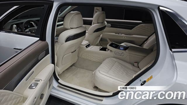 Genesis G90 2022 — ფოტო 12/20
