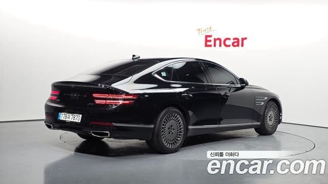 Genesis Electrified G80 2022 — ფოტო 2/20