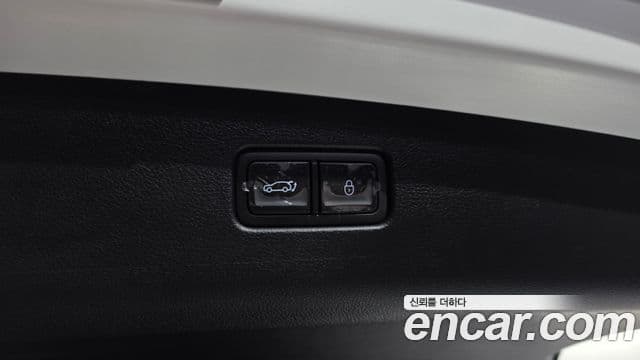 Genesis GV70 2026 — Şəkil 20/20