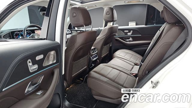 Mercedes-Benz GLE-Class 2022 — Şəkil 11/20