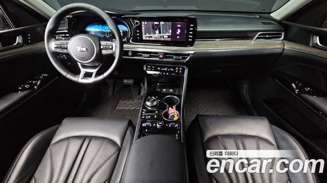 Kia K5 2020 — Şəkil 10/20