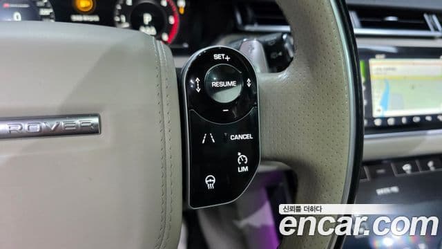 Land Rover Range Rover Velar 2019 — Photo 9/39