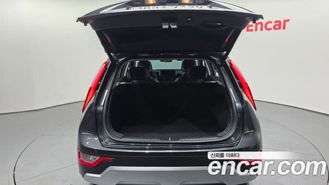 Kia Niro 2022 — Şəkil 20/20
