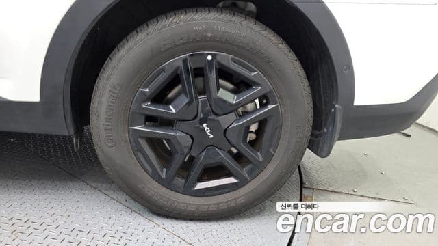 Kia Sorento 2024 — Photo 21/34