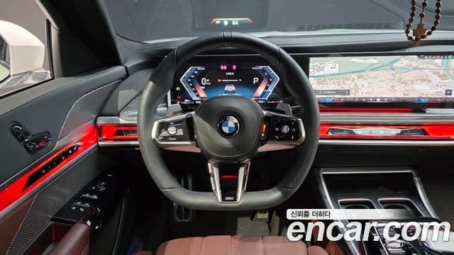BMW 7 Series 2023 — ფოტო 11/20