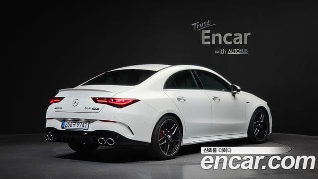 Mercedes-Benz CLA-Class 2025 — Фото 2/20