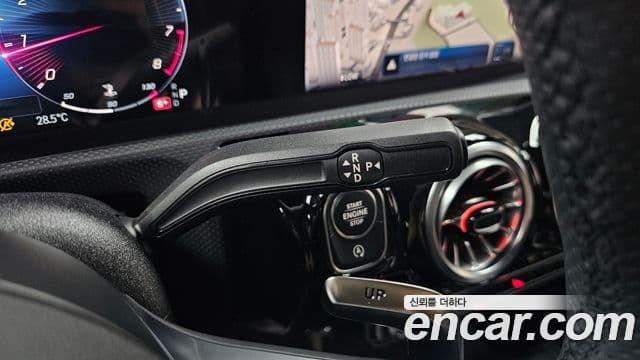 Mercedes-Benz CLA-Class 2025 — Фото 9/20