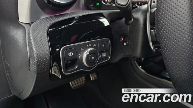 Mercedes-Benz CLA-Class 2025 — Фото 19/20