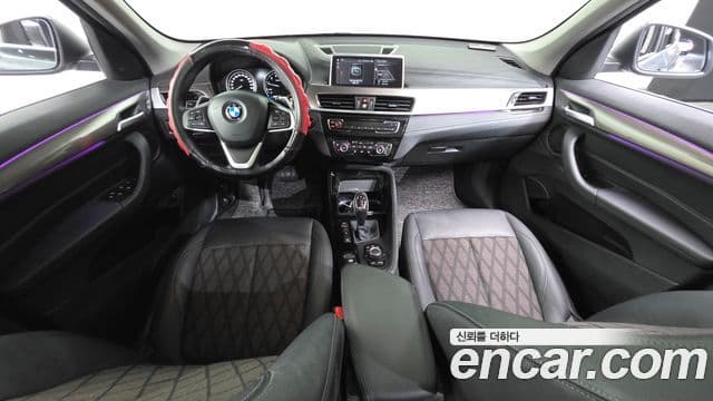 BMW X1 2021 — Şəkil 7/20