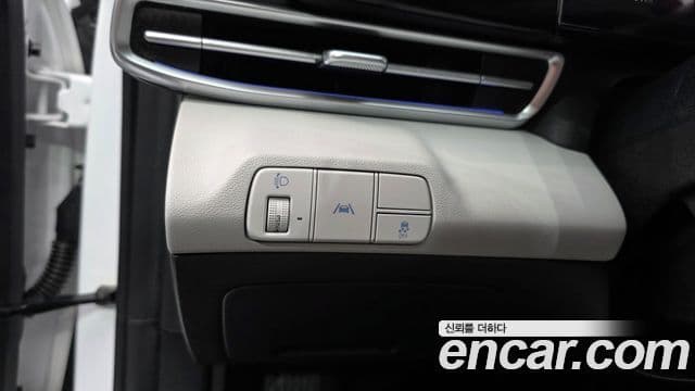 Hyundai Avante 2022 — ფოტო 19/20