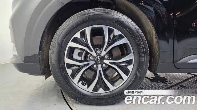 Kia Carnival 2023 — Şəkil 5/20