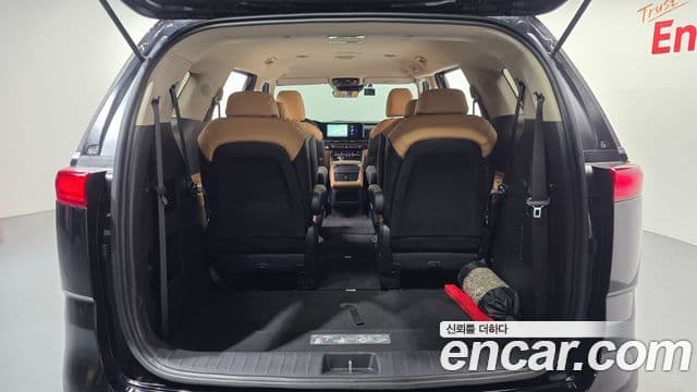 Kia Carnival 2023 — Şəkil 20/20