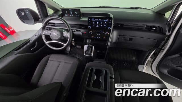 Hyundai Staria 2022 — Şəkil 7/20