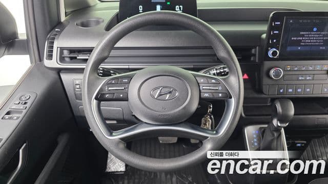Hyundai Staria 2022 — Şəkil 13/20
