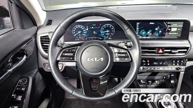Kia Seltos 2024 — ფოტო 12/20