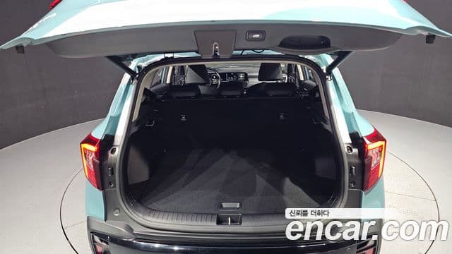 Kia Seltos 2024 — ფოტო 20/20