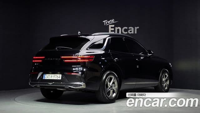 Genesis GV70 2024 — Şəkil 2/20