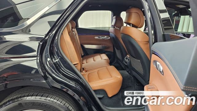 Genesis GV70 2024 — Şəkil 12/20