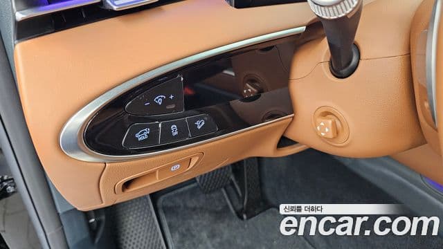 Genesis GV70 2024 — Şəkil 16/20