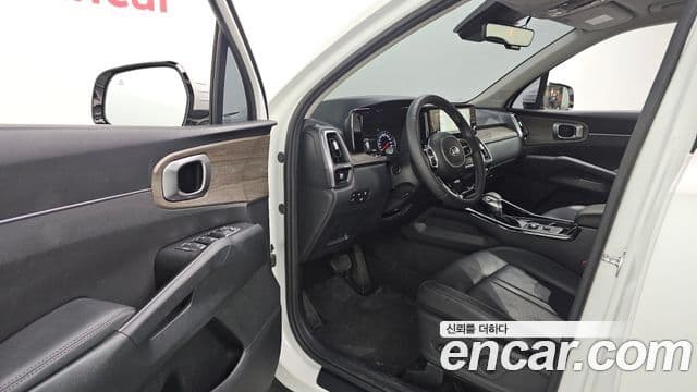 Kia Sorento 2021 — Фото 10/20