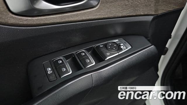 Kia Sorento 2021 — Фото 17/20