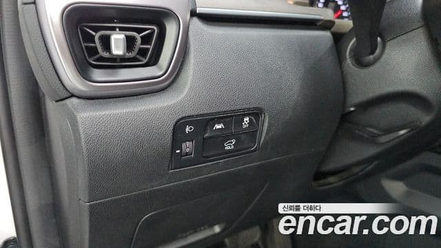 Kia Sorento 2021 — Фото 18/20