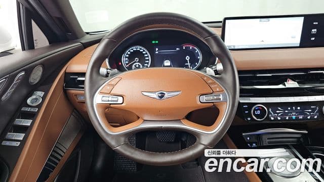 Genesis Electrified G80 2021 — ფოტო 13/20