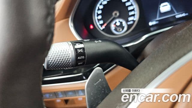 Genesis Electrified G80 2021 — ფოტო 18/20