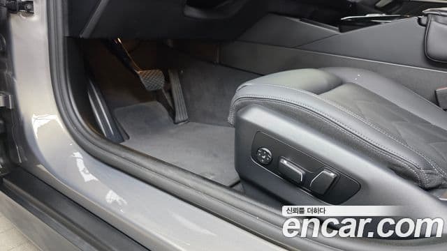 BMW 5 Series 2025 — Photo 5/31