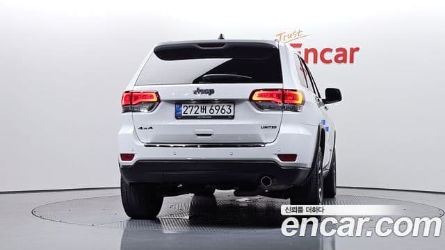 Jeep Grand Cherokee 2021 — Şəkil 4/20