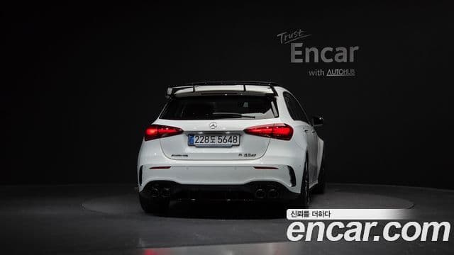 Mercedes-Benz A-Class 2025 — ფოტო 4/20