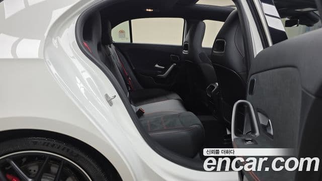 Mercedes-Benz A-Class 2025 — ფოტო 11/20
