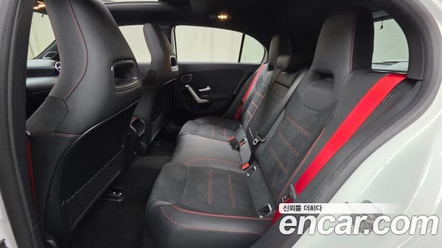Mercedes-Benz A-Class 2025 — ფოტო 12/20
