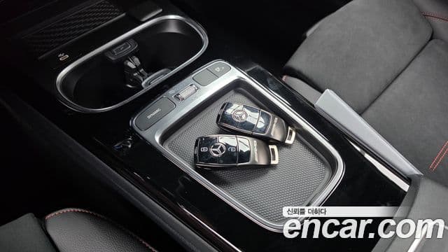 Mercedes-Benz A-Class 2025 — ფოტო 17/20